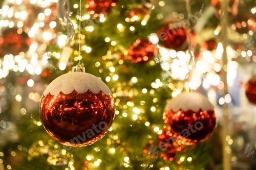 Preview: Beautiful Christmas card with New Year balls and lights.