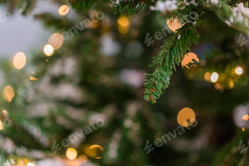 Preview: Christmas tree