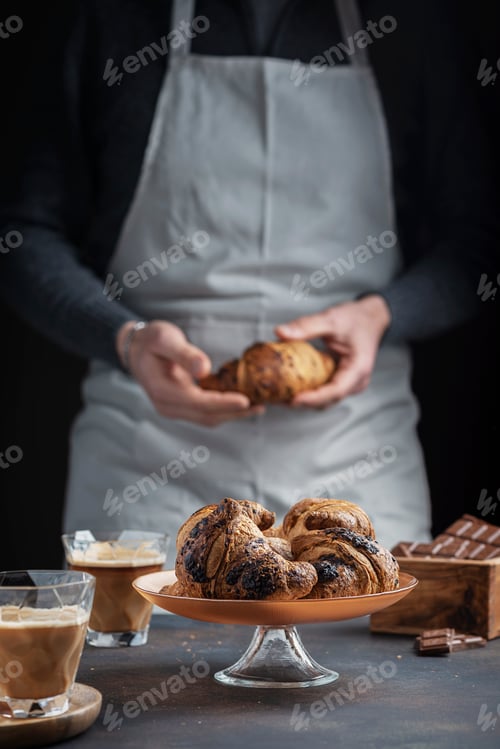 Preview: Concept of a traditional italian breakfast