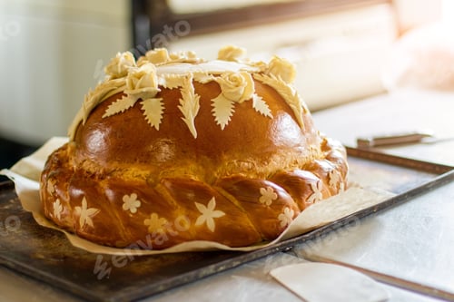 Preview: Wedding bread on oven tray