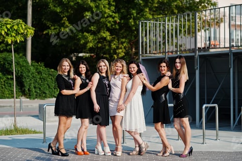 Preview: Hen party bride day.