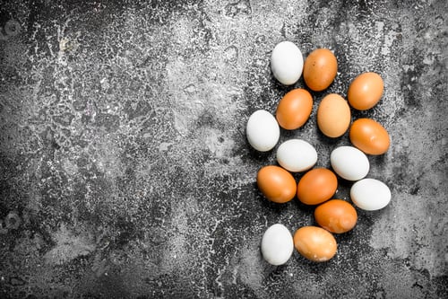 Preview: Fresh chicken eggs.
