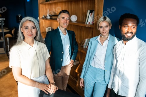 Preview: cinematic image of a multiethnic business team