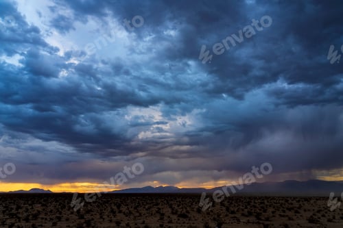 Preview: Scenic view of dramatic storm clouds over the Mojave Desert. California, USA.