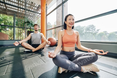 Preview: Young people learning how to meditate