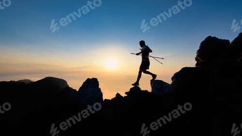 Preview: Silhouette of skyrunner