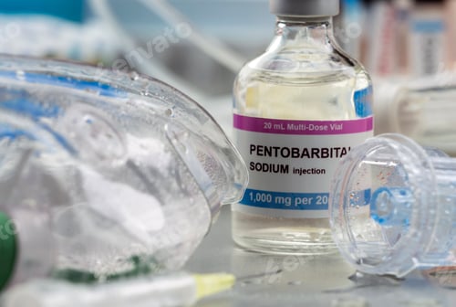 Preview: Vial of sodium pentobarbital next to an oxygen mask, covid-19 pandemic, Spain