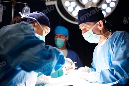 Preview: A very important operation in the dark surgical room