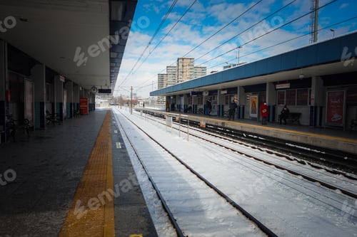Preview: train station in the city