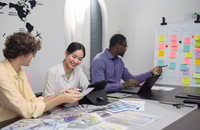 Preview: UI,UX developer optimize smart energy app, color, button, real-time monitoring of efficient insight