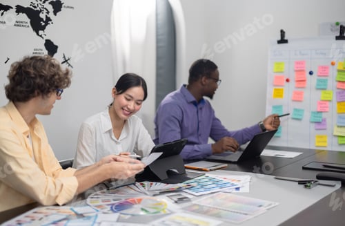 Preview: UI,UX developer optimize smart energy app, color, button, real-time monitoring of efficient insight