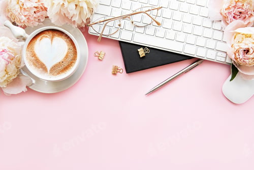 Preview: Female workspace