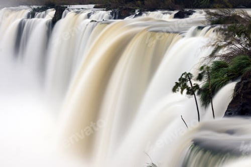 Preview: Waterfall with blurred motion