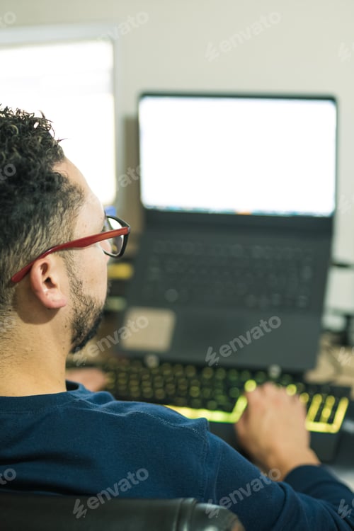 Preview: Systems engineer working on programming and data analysis