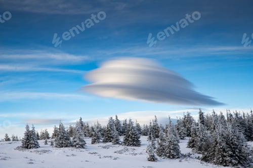 Preview: beautiful snow covered mountain landscape in winter