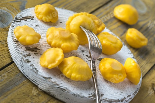 Preview: Pattypan squash on the wooden board