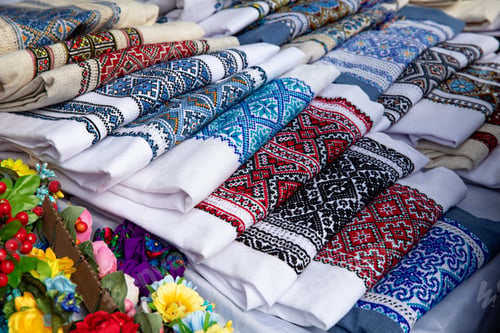 Preview: Colorful Ukrainian Embroidered Fabrics Display- Ukrainian Rushnyk