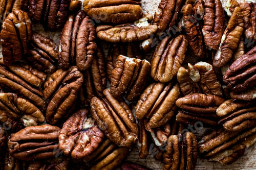 Preview: Peeled fresh organic raw pecans