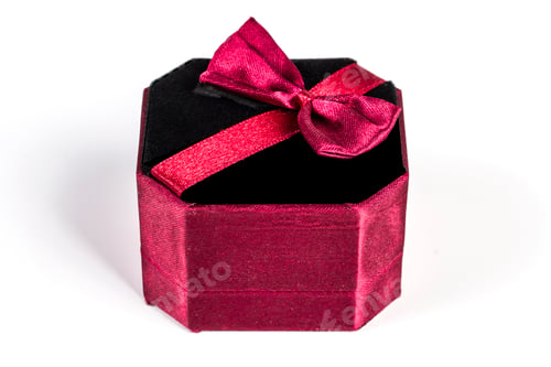 Preview: Red Box With Bow
