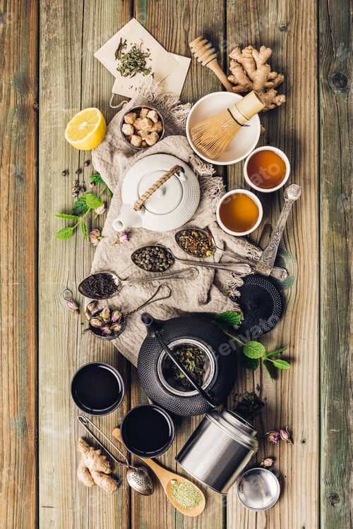 Preview: Various tea and teapots