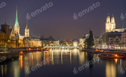 Preview: Panorama of Zurich at night