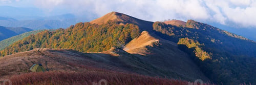 Preview: Panorama of autumn mountains