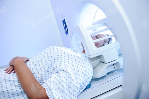Preview: Patient laying in MRI machine