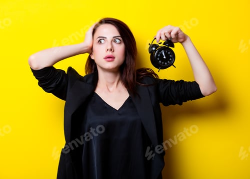 Preview: portrait of the young woman with clock