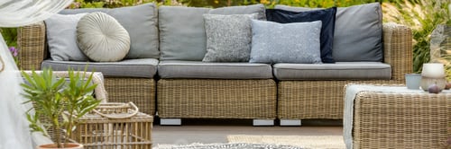 Preview: Porch outside the house
