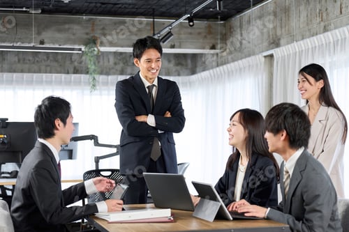 Preview: Asian businesspeople having a group meeting