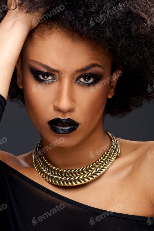 Preview: Quizzical beautiful African American woman