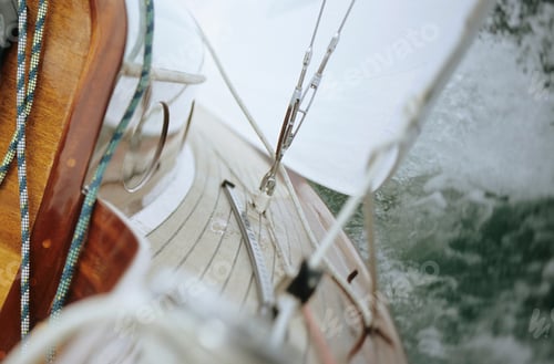 Preview: Boat in rough sea