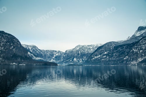Preview: Winter View of Hallstatter See