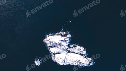 Preview: Lofoten Island surrounds by Nordic sea