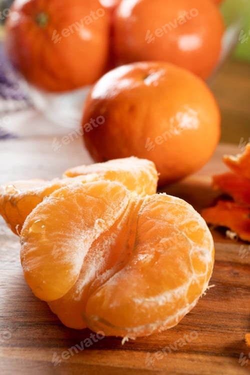 Preview: Slices of mandarin