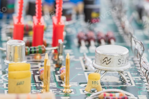 Preview: Condensers and Resistor assembly on the circuit board