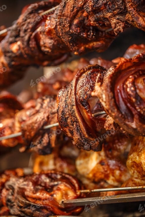 Preview: Knuckles of pork
