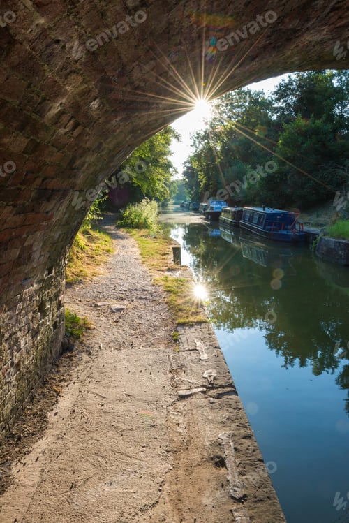 Preview: Kennet and Avon Canal at Pewsey near Marlborough, Wiltshire, England, United Kingdom, Europe