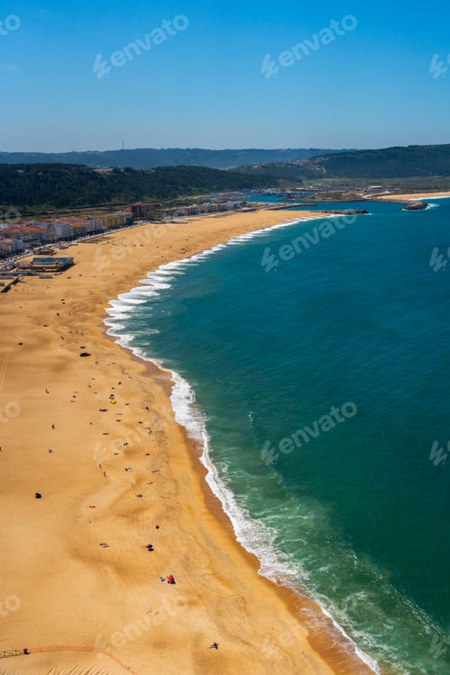 Preview: Coastal line of Nazaré from the cliffs