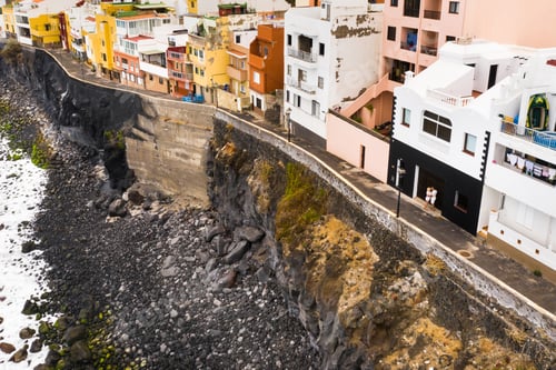 Preview: Top view of the city of Punta Brava and a married couple near the city of Puerto de la Cruz on the