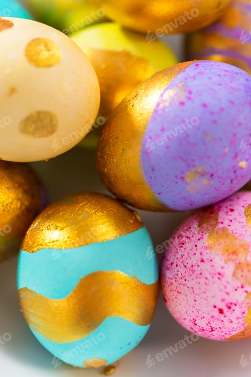 Preview: Easter eggs