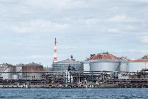 Preview: Oil tank in seaside