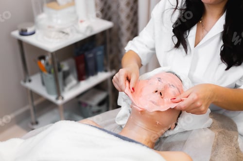 Preview: Remove alginate mask process beauty salon