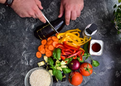 Preview: Man cooking
