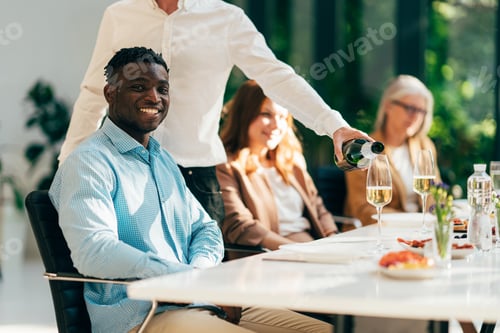 Preview: Businessmen and businesswomen making a corporate party