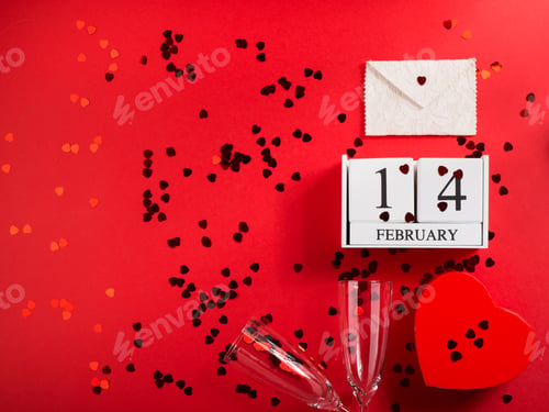 Preview: Happy valentines day concept with flute and hearts