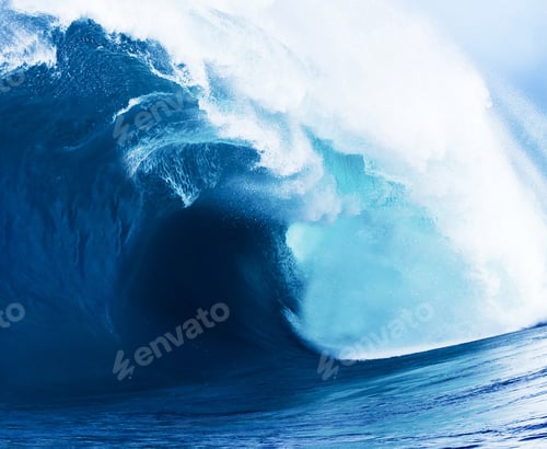 Preview: Beautiful Blue Ocean Wave