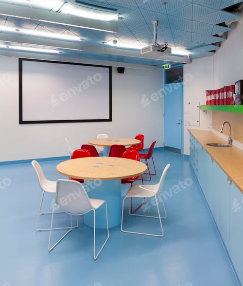 Preview: Classroom With Round Tables and Modern Design