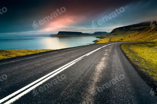 Preview: Iceland Road