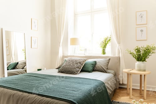 Preview: Eco cotton linen and blanket on a bed in nature loving family gu